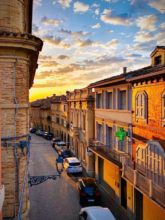 B&B Terrazza Sul Borgo Mogliano Екстериор снимка