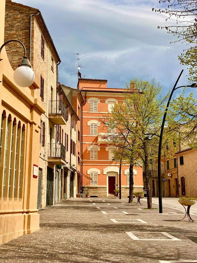 B&B Terrazza Sul Borgo Mogliano Екстериор снимка