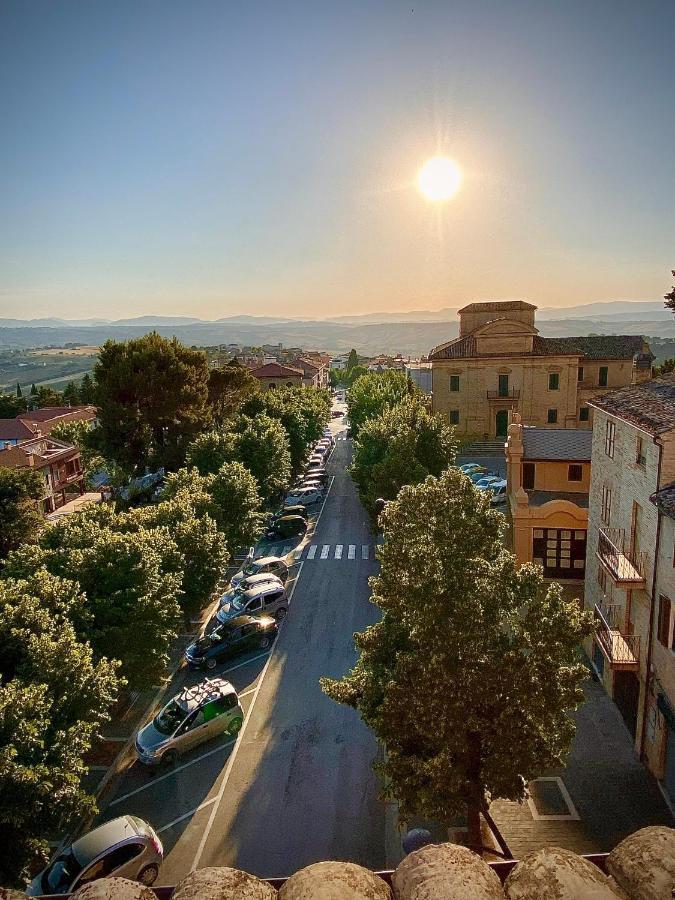 B&B Terrazza Sul Borgo Mogliano Екстериор снимка